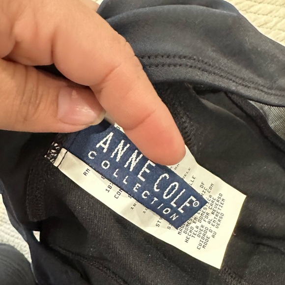 ANNE COLE ‼️NEW‼️ Elegant Black One-Piece Swimsuit - Picture 8 of 9